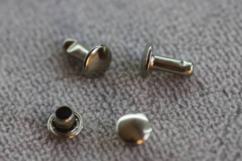 100 Doppelkopfnieten 7/8 Silber 379 - Bild: A2