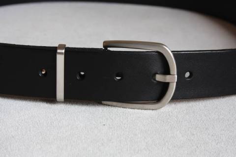 Ledergürtel 35 mm - Messing - 052 - Bild: Lederriemen-Lederfarbe-Schwarz_1