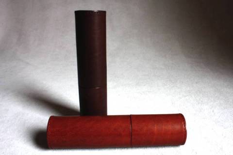 Handgenähte Hartleder - Etuis - Picture: A4