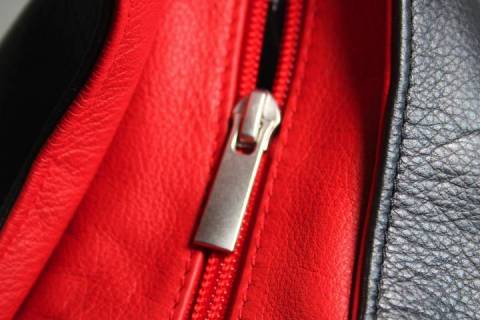 Olbrish b - Halbmond Damenhandtasche - Bild: A2