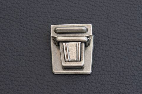 10 Steckverschluss  602 Altschwarz