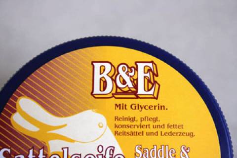 Sattelseife 50 ml Bense & Eicke - Bild: A4
