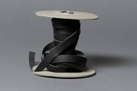 10 Meter Flachlederband - Wasserbüffelleder 10 mm breit - Picture: A3-schwarz