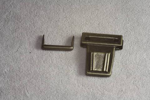 Steckverschlüsse - Mappenverschlüsse Altmessing H5-246 - Picture: a3